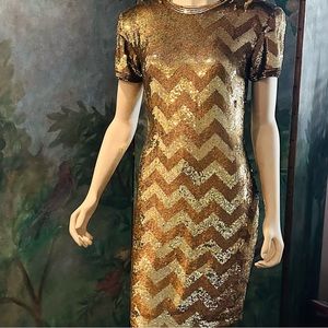 RIAZEE Naeem Kahn size M Metallic sequins in a zig zag pattern!